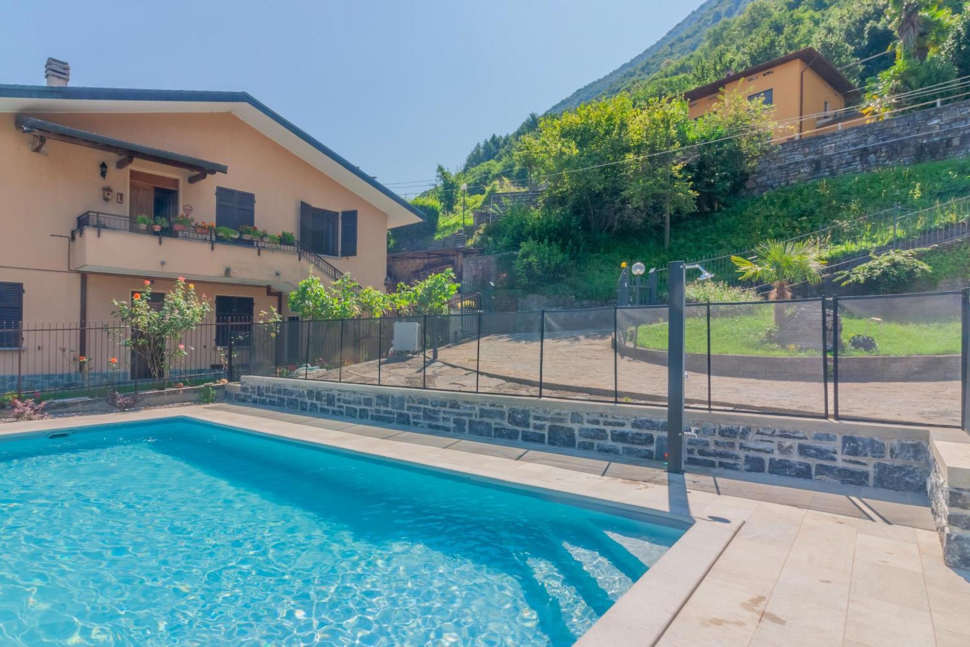 Ninfea Apartments By Wonderful Italy Lezzeno Exterior photo